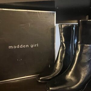 Madden Girl Black Leather Ankle Boots